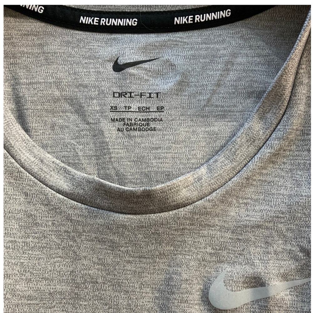 Nike Running Grey Tanks size xs - Picture 3 of 3